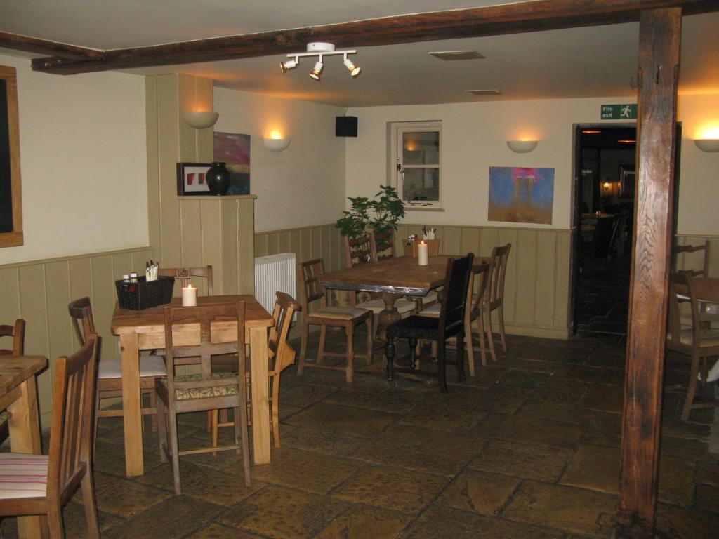 The Chequers Inn Cassington Dış mekan fotoğraf