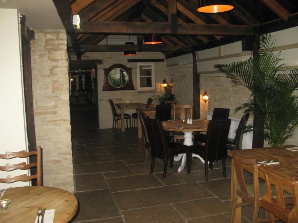 The Chequers Inn Cassington Dış mekan fotoğraf